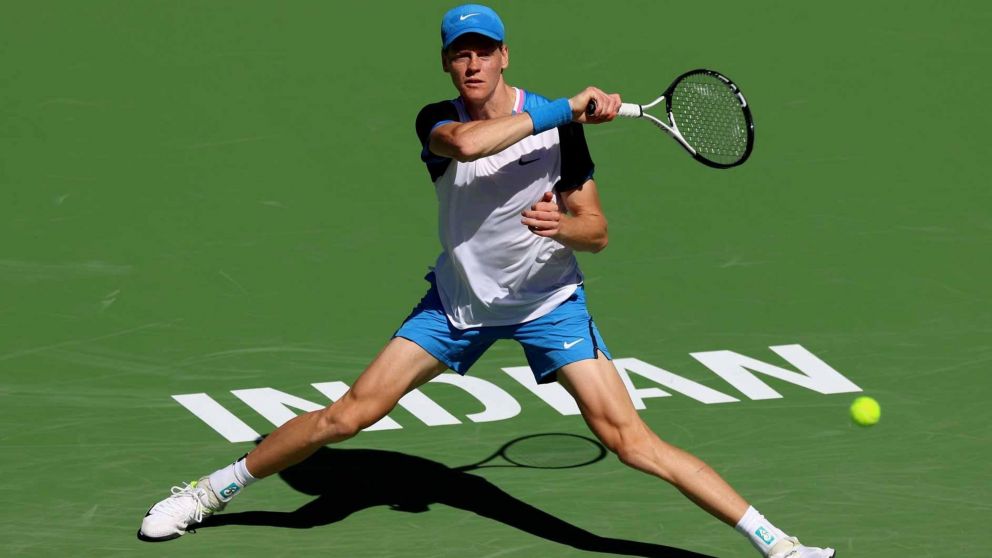 ESCÁNDALO: Jannik Sinner declarado ABSUELTO de una GRAN SANCIÓN tras un DOPING POSITIVO