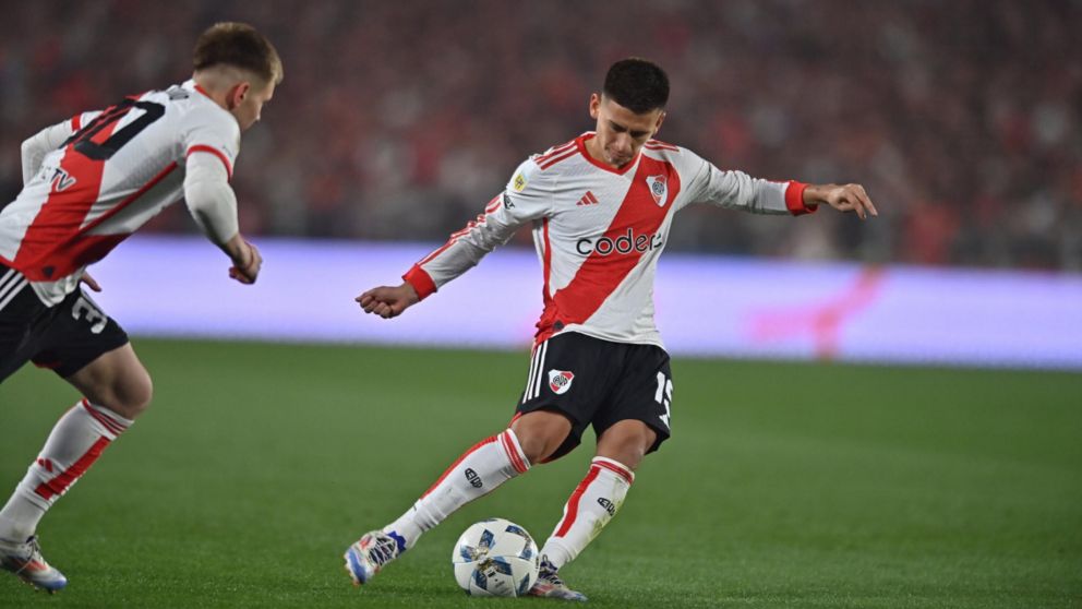 Sufre Gallardo: Diablito Echeverri EN DUDA para el duelo de River ante Talleres por Copa Libertadores