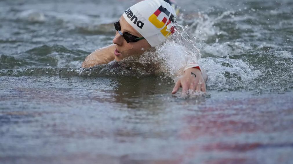 La ESCATOLÓGICA CONFESIÓN de Leonie Beck tras nadar en el Río Sena en los Juegos Olímpicos París 2024