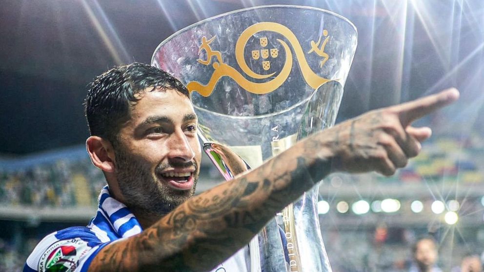 El Porto de Alan Varela perdía 3-0, ganó 4-3 y SALIÓ CAMPEÓN de la Supercopa de Portugal