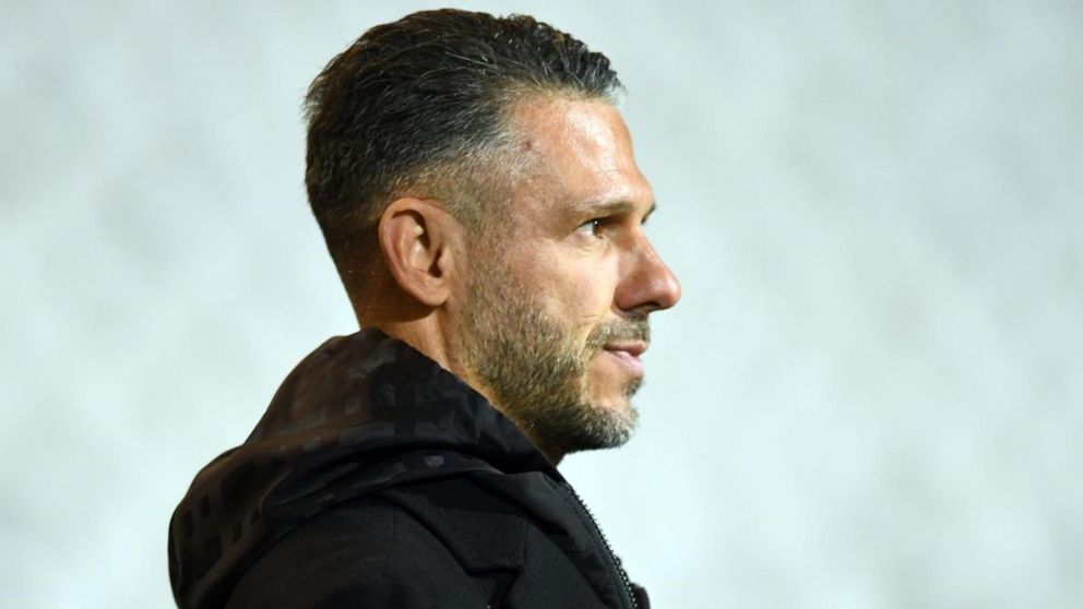 Qué opinan los hinchas de River sobre Martín Demichelis: DEBE SEGUIR o DEBE IRSE