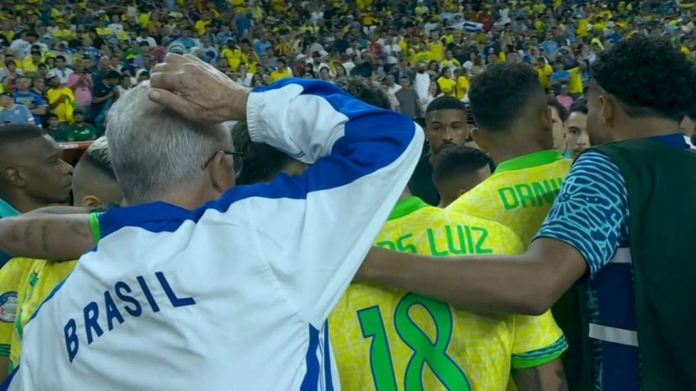 El INCÓMODO momento que vivió Dorival Júnior en la ronda de Brasil antes de los penales y su INSÓLITA explicación