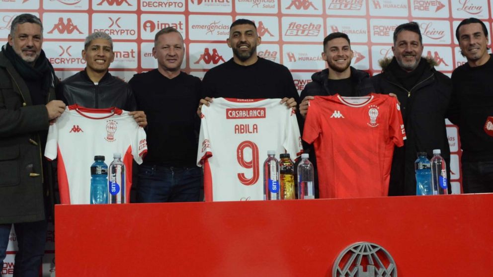Huracán presentó a sus TRES REFUERZOS: la palabra de Wanchope Ábila