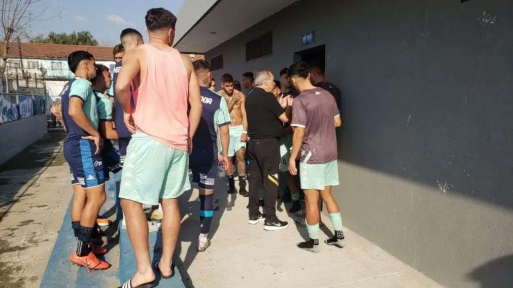 San Telmo RECIBIÓ una DURÍSIMA sanción por la BOMBA al vestuario de Aldosivi