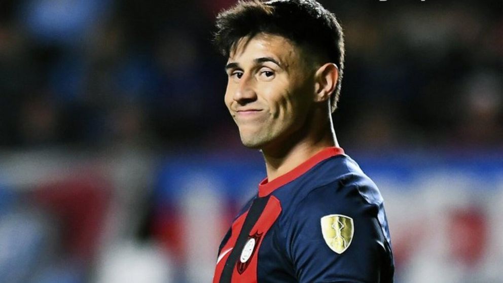 El SORPRESIVO GIRO en las negociaciones entre San Lorenzo y River por Adam Bareiro: ¿PELIGRA el pase?