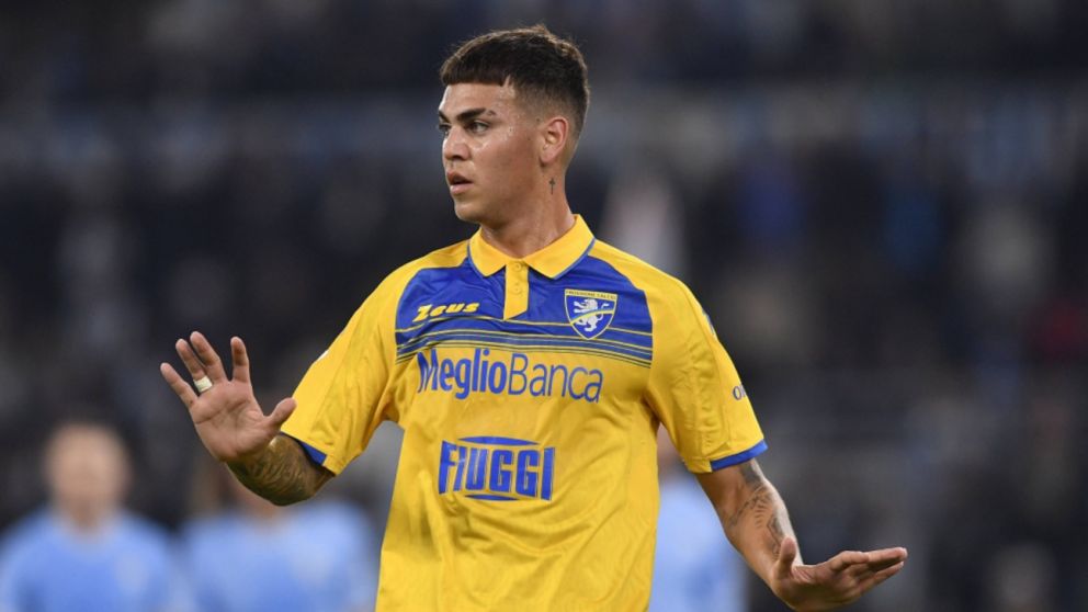 TREMENDO: Dibu Martínez tendrá un nuevo compañero argentino en el Aston Villa