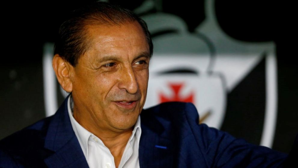 INS�LITO: despu�s de DESPEDIRLO, Vasco da Gama quiere de vuelta a Ram�n D�az