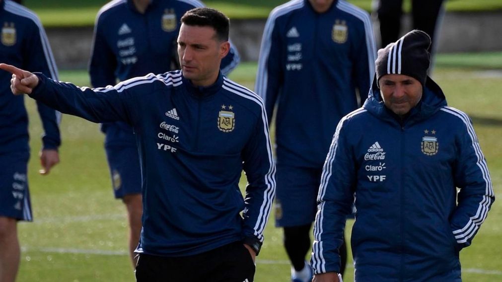 POL�MICO: Sampaoli habl� de Scaloni y dio una revelaci�n sobre Messi