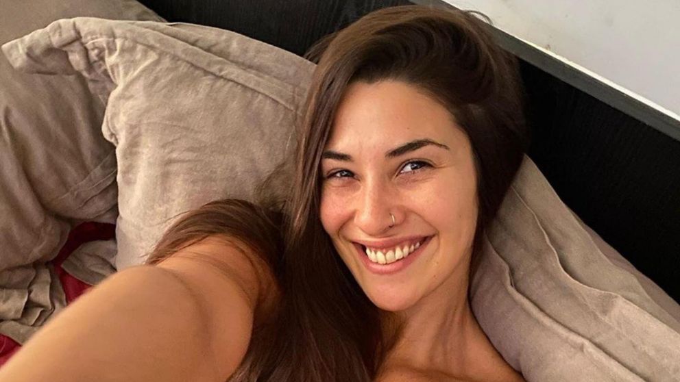 Ivana Nadal ENLOQUECIÓ a toda Italia con un corpiño y una minifalda total black