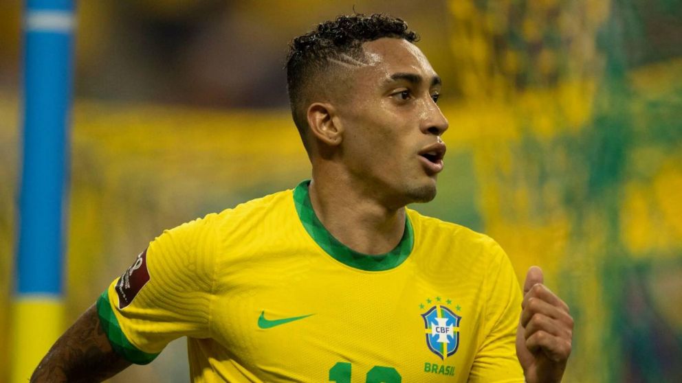 Raphinha SE CALENTÓ y le contestó a Mbappé por la comparación entre la Eurocopa y el Mundial