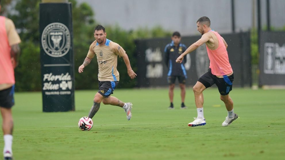 SE SUSPENDI� la pr�ctica de la Selecci�n Argentina por las FUERTES TORMENTAS en Miami