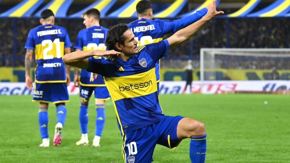 Boca no madura y juega mal pero le ganó a Vélez: gol y expulsión para Cavani, el protagonista de la noche