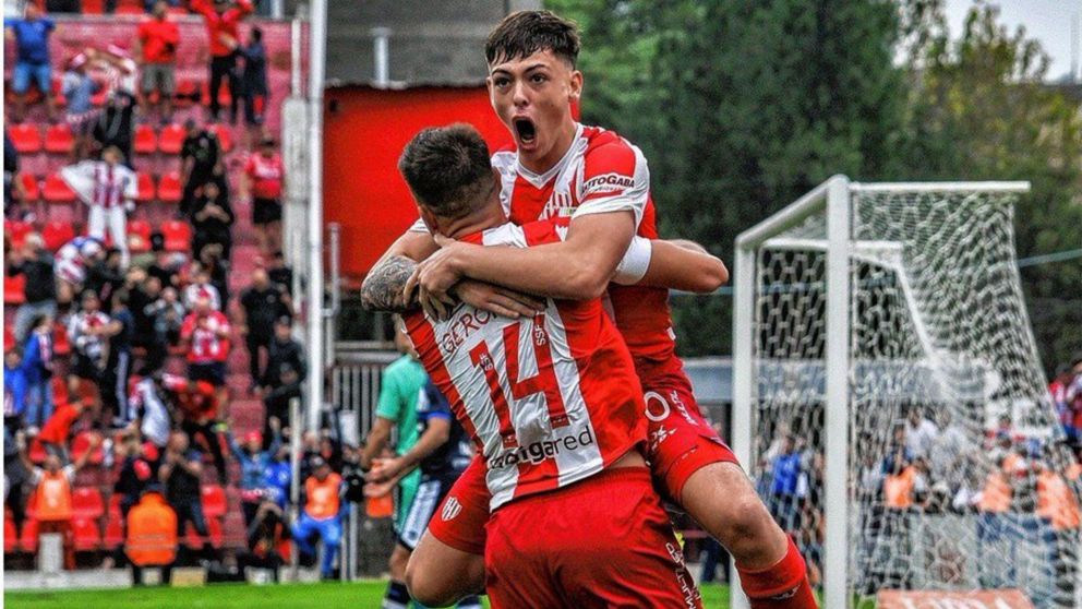 ¿SE VA?: un equipo de la Premier League negocia con Unión para LLEVARSE a Jerónimo Dómina