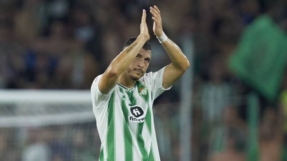 El INCIERTO futuro de Guido Rodr�guez: CA�DO su pase a Barcelona, �d�nde jugar�?