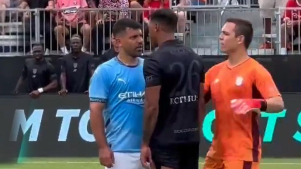 VIDEO: El Kun Agüero CASI se va a las MANOS tras recibir un tremendo PLANCHAZO en el Mundial de fútbol 7