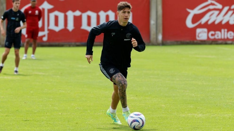 Riquelme lo quiere: el volante central que está buscando Boca