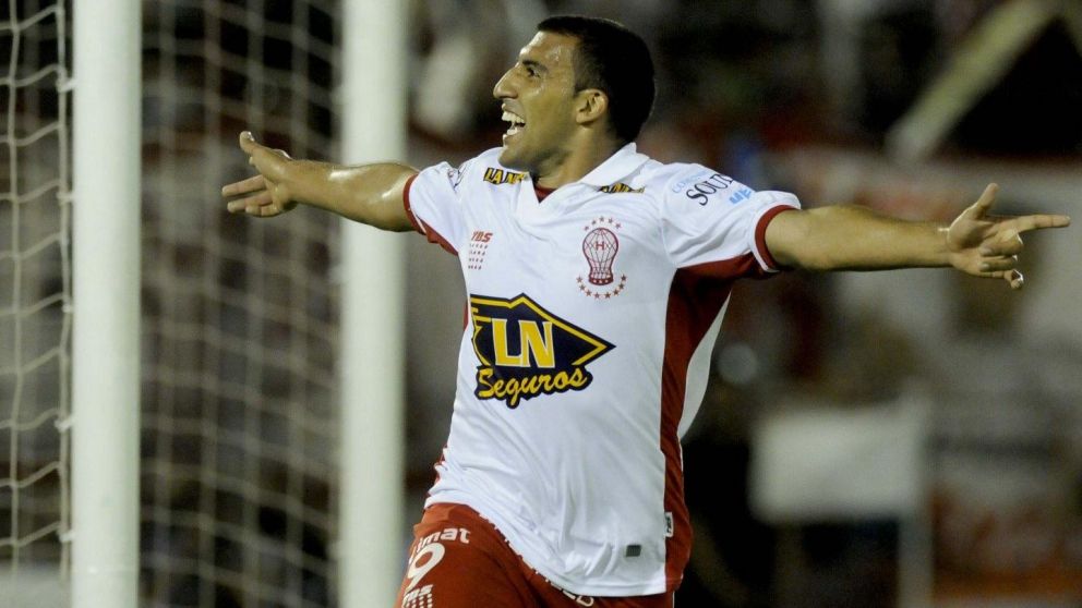 Wanchope Ábila se hizo tendencia por una inesperada foto que puso en ESTADO DE ALERTA a Huracán