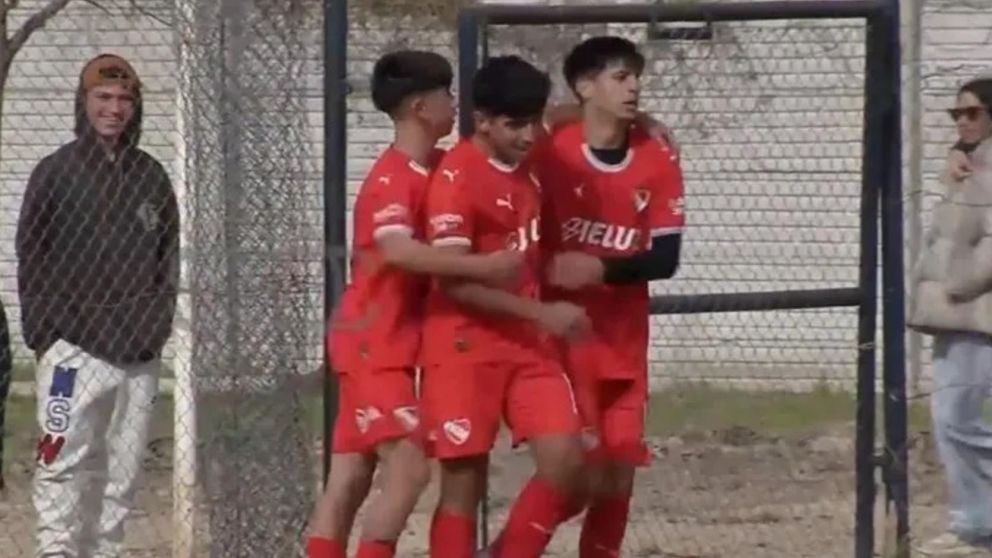 Benjamín, el hijo del Kun Agüero, hizo otro GOL y lo FESTEJÓ a lo Messi