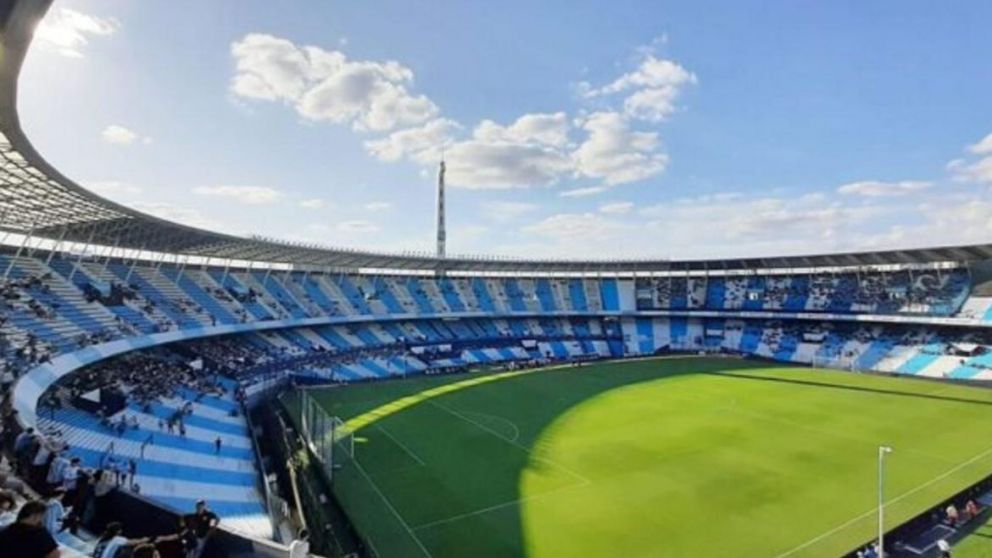 Conmebol desaprobó el campo de juego de Racing y la Academia deberá mudarse para la Sudamericana