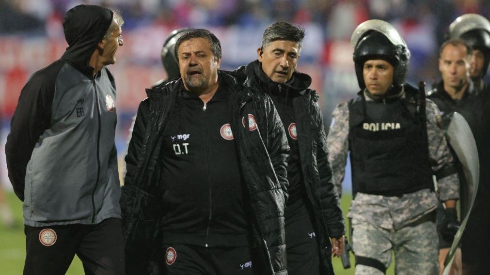 Explosión en Uruguay: la CD de Miramar Misiones PODRÍA DESVINCULAR a Caruso Lombardi