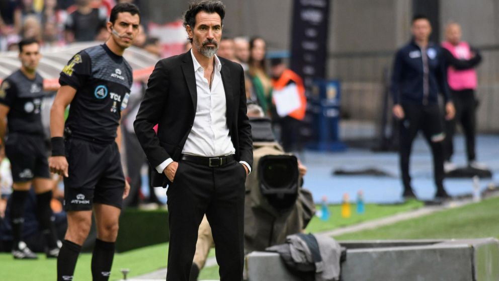 Estudiantes campeón de la Copa de Liga: la TAJANTE comparación de Eduardo Domínguez con Alejandro Sabella