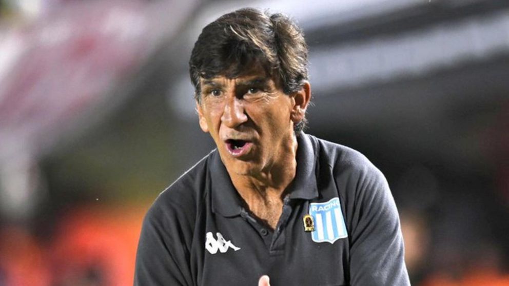Gustavo Costas fue TAJANTE tras la HUMILLANTE derrota de Racing en la Copa Argentina: "Perdimos..."