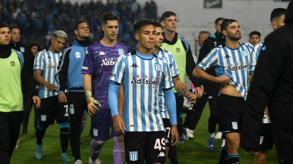 Racing HIZO UN PAPELÓN: perdió con Talleres (RE) y quedó eliminado de la Copa Argentina
