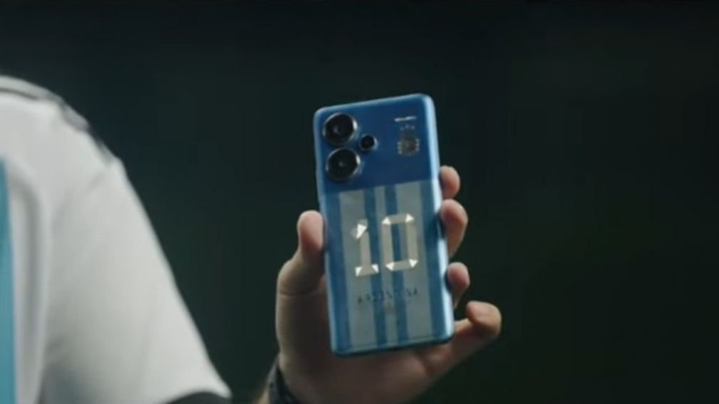 Un CELULAR de la Selección argentina hizo DELIRAR a todos en la India: cuánto cuesta