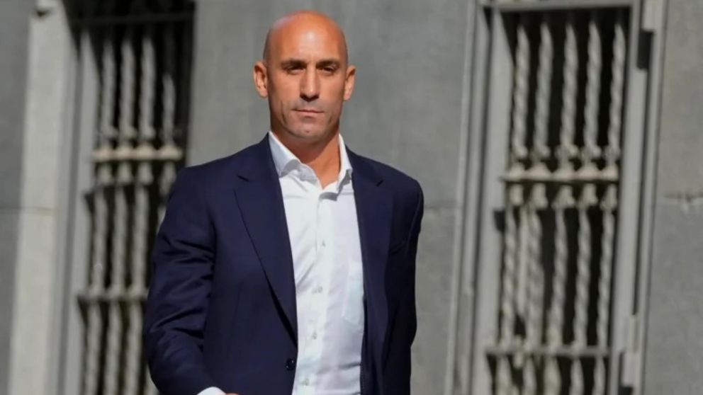 Luis Rubiales ROMPIÓ EL SILENCIO ante la jueza por los cargos de CORRUPCIÓN