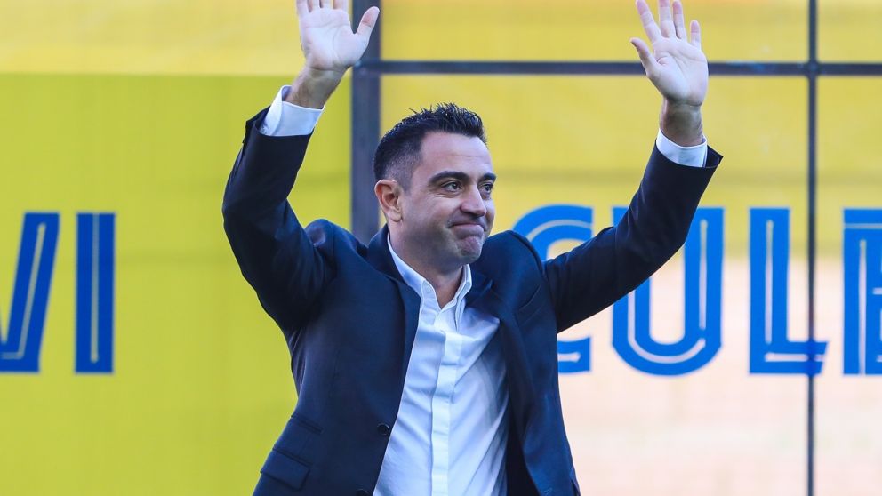 BOMBAZO MUNDIAL: Xavi cambió de postura y SEGUIRÁ en Barcelona