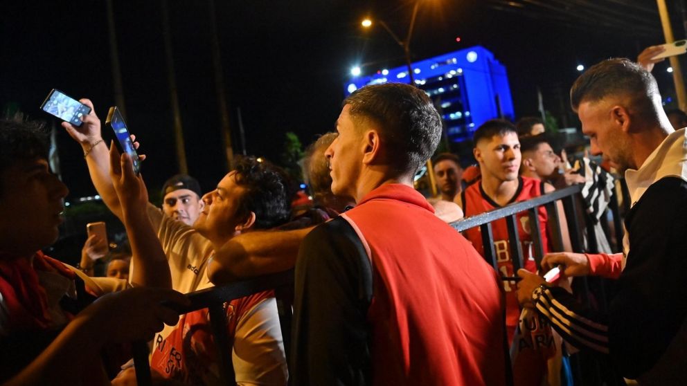 River LLEGÓ A PARAGUAY con tres ausencias en la lista de convocados de Demichelis