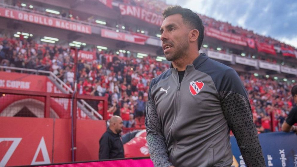 PREOCUPACIÓN en Independiente: Carlos Tevez se hizo ESTUDIOS tras sufrir un FUERTE DOLOR en el pecho