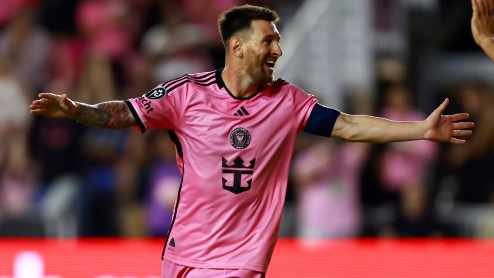 Messi está INTRATABLE: aportó doblete y asistencia en el triunfo de Inter Miami ante Nashville