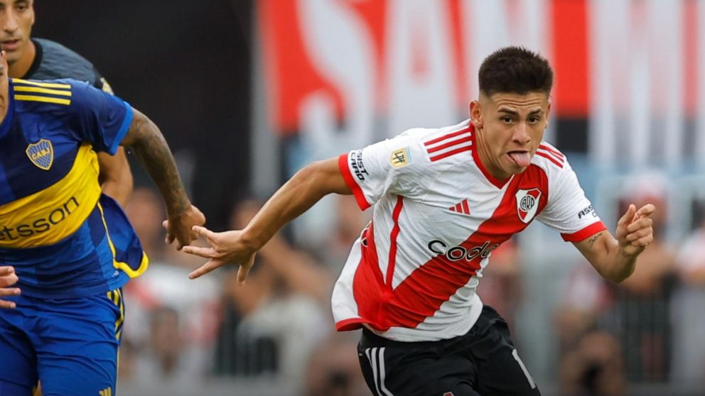 ATENTO RIVER: el GRAN bonus que cobrará el club si Echeverri es titular contra Boca