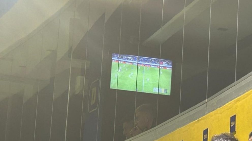 Nicolás Valentini vio el triunfo de Boca DESDE UN PALCO en La Bombonera