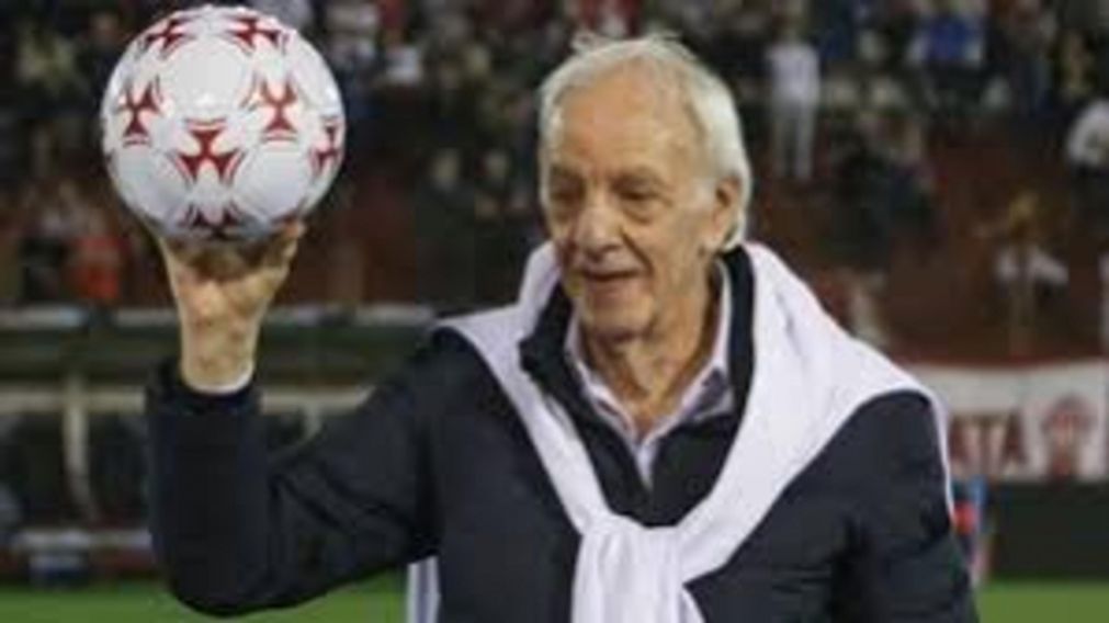 Diez días después de haber sido internado, Menotti FUE DADO DE ALTA