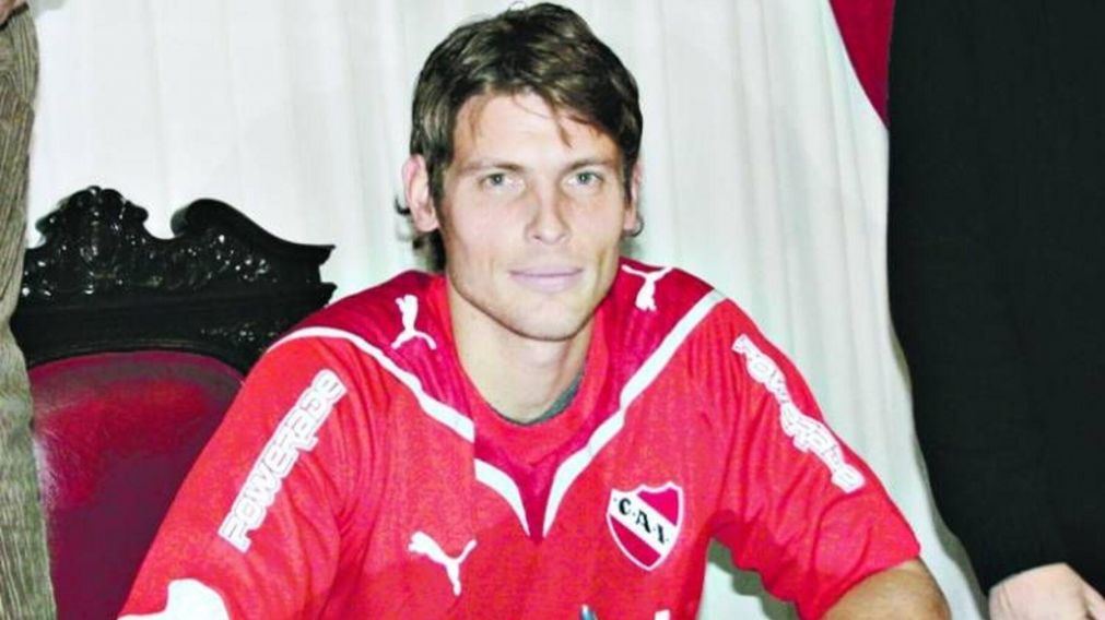 ALARMAS en Independiente: Roberto Batti�n demand� al club por una cifra MILLONARIA