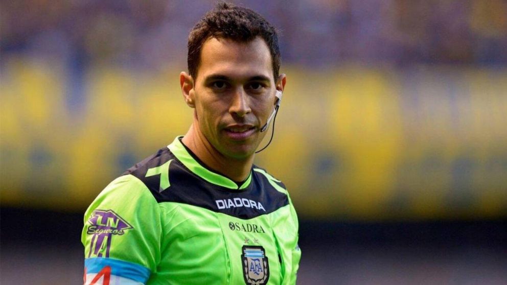 Liga Profesional: Facundo Tello dirigirá el partido saliente de la sexta fecha entre Huracán y San Lorenzo