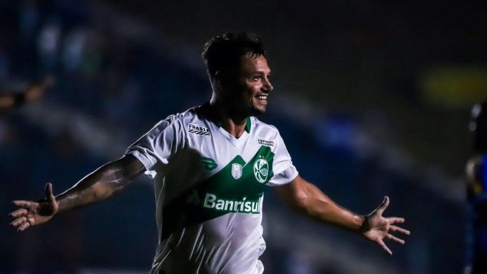 Mauro Z�rate est� a punto de sumar un nuevo club a su carrera: los detalles de un CONTRATO EX�TICO