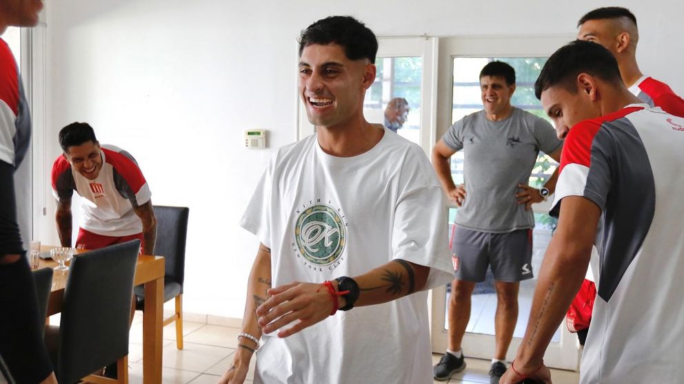 Javier Altamirano VOLVIÓ a Estudiantes: cómo fue el REENCUENTRO con sus compañeros