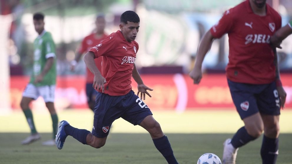 En un partido con POLÉMICA y PATADAS, Independiente le ganó 3 a 0 a Laferrere en la Copa Argentina