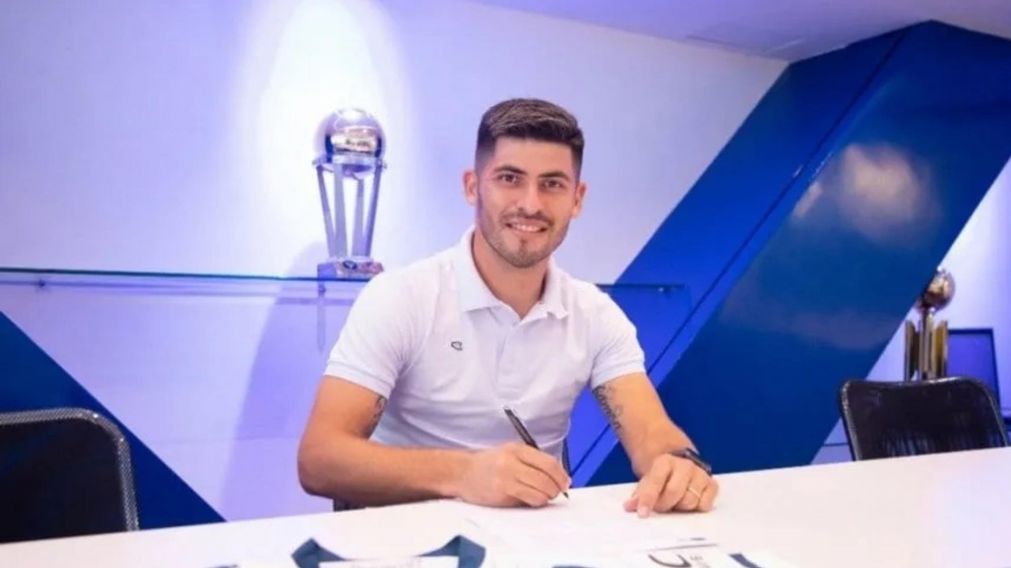 Desmienten la FUGA de Florent�n, uno de los jugadores de V�lez acusado de abuso sexual