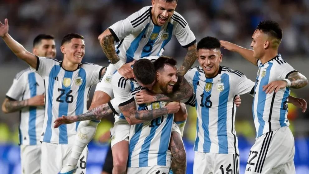 La Selección Argentina tiene NUEVAS CAMISETAS: cómo son y cuánto salen