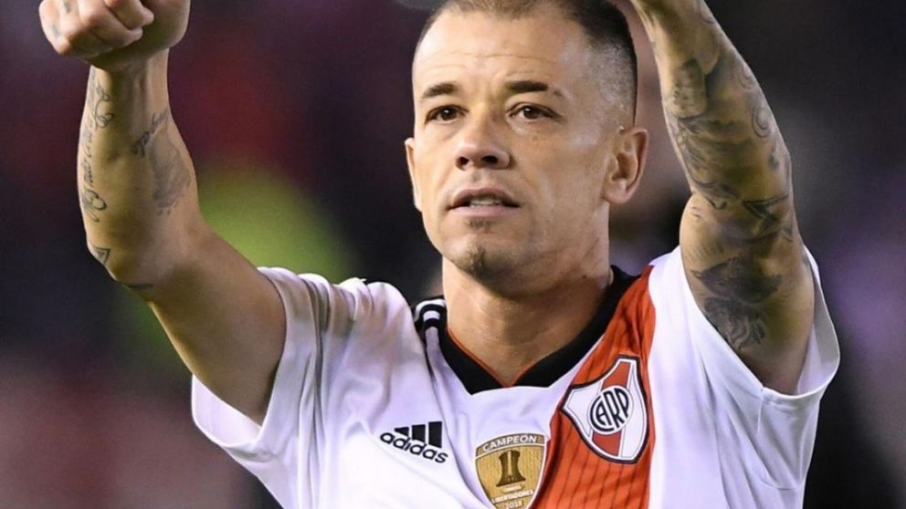 D'Alessandro habló de todo: las críticas a Demichelis, Cavani y la chance de llegar a un club argentino