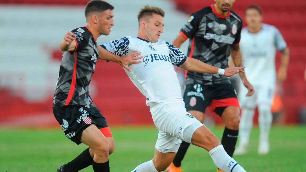 SHOW DE GOLES Y POLÉMICAS: Barracas Central e Independiente empataron en un entretenido partido