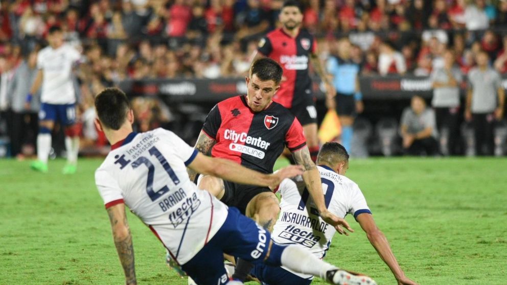 Newell's y San Lorenzo jugaron un partidazo: tremendo empate Y CUATRO GOLES EN UN RATITO