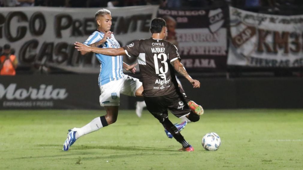 Racing y Platense jugaron muy feo y aburrieron: el juez Espinoza tuvo VARIAS DECISIONES POLÉMICAS