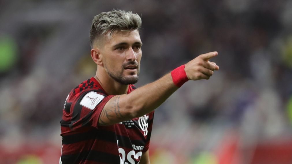 Insólito: el vicepresidente de Flamengo se burló del interés de Boca por De Arrascaeta