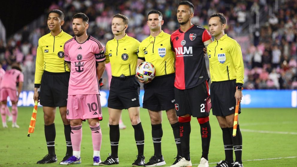 Messi tuvo su noche especial en el empate del Inter Miami ante Newell's