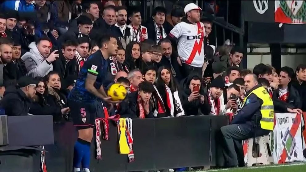 La dura sanción para el hincha del Rayo que le tocó la cola a Lucas Ocampos